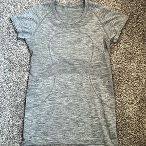 Lululemon Swiftly Tech Shirt